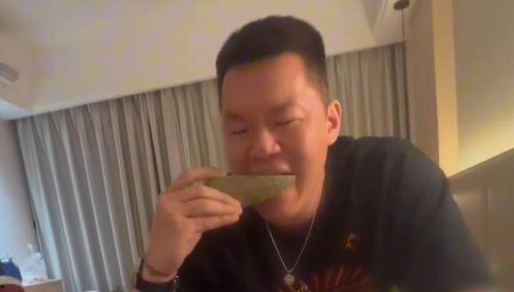 吃瓜拍摄视频在哪看,吃瓜拍摄视频，全网热门观看指南