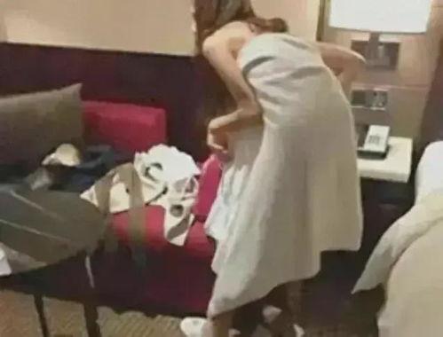 外国女的吃瓜视频,揭秘全球美食文化盛宴