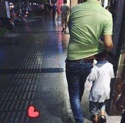 吃瓜群众暴雨视频大全集,吃瓜群众捕捉的震撼瞬间视频大全